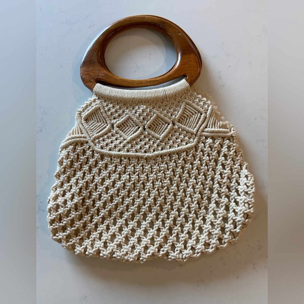 Vintage Cream Knit Handbag with Wooden Handles